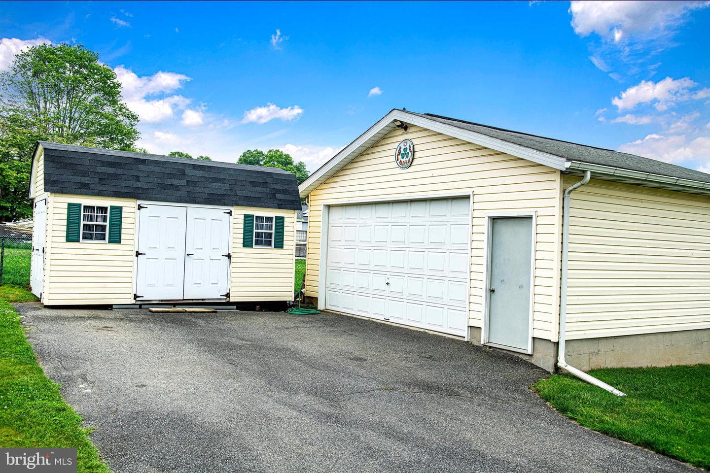 401 Riverside Road photo 15