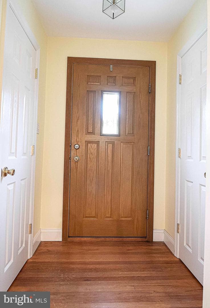 401 Riverside Road photo 22