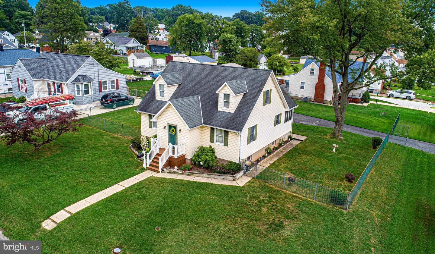 401 Riverside Road photo 5