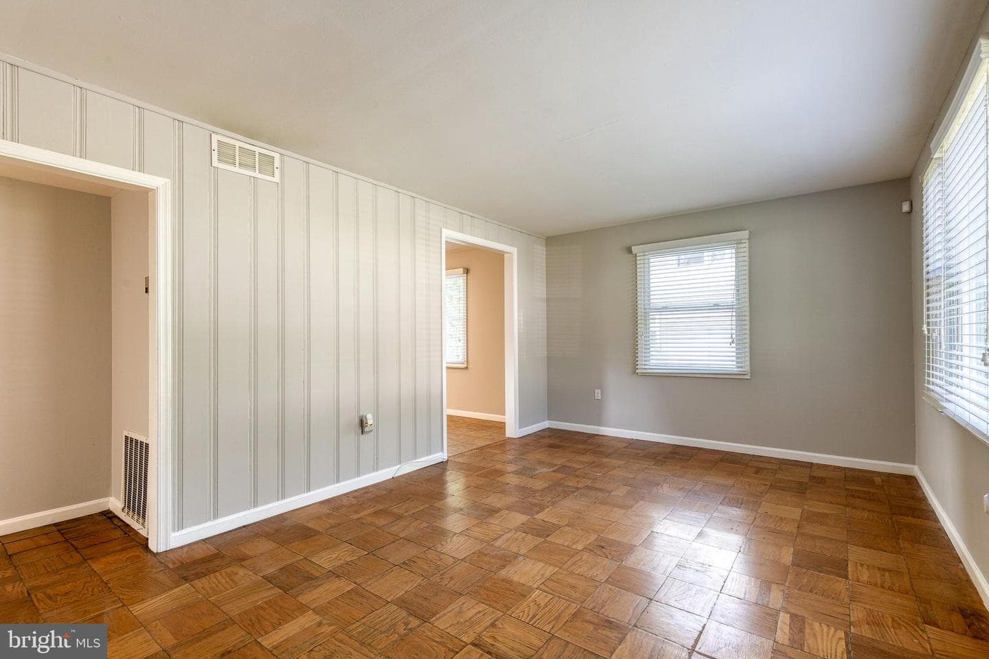 806 Templecliff Road photo 6