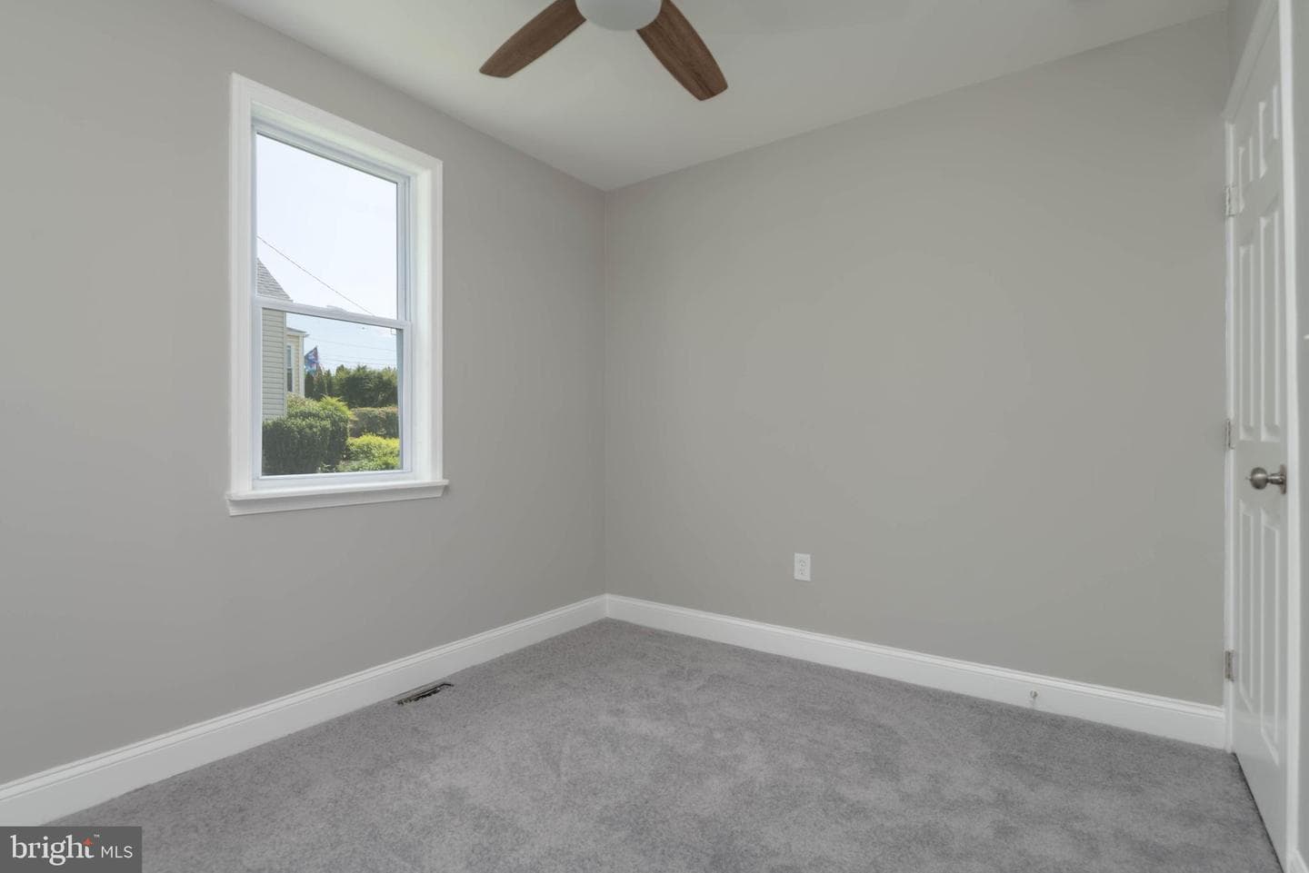 5122 E Joppa Road photo 20