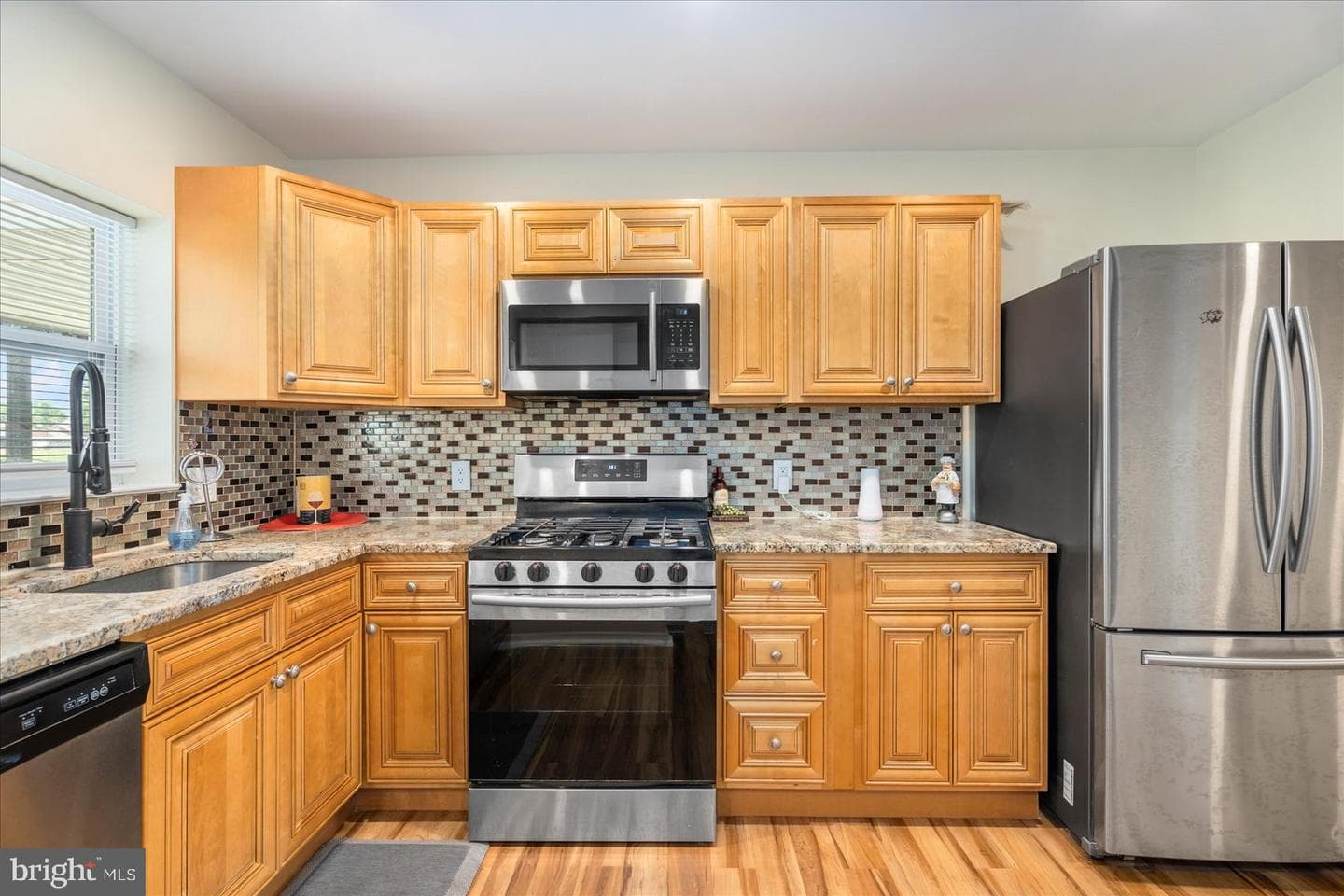 7932 Kavanagh Road photo 15