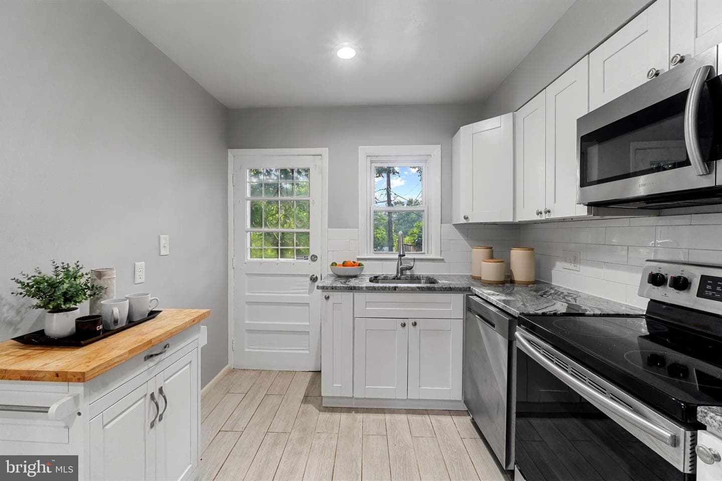 6820 Queens Ferry Road photo 10