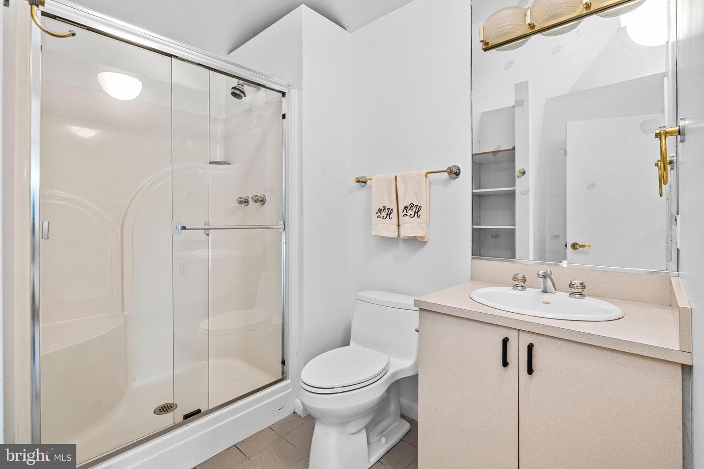 10815 Longacre Lane photo 35