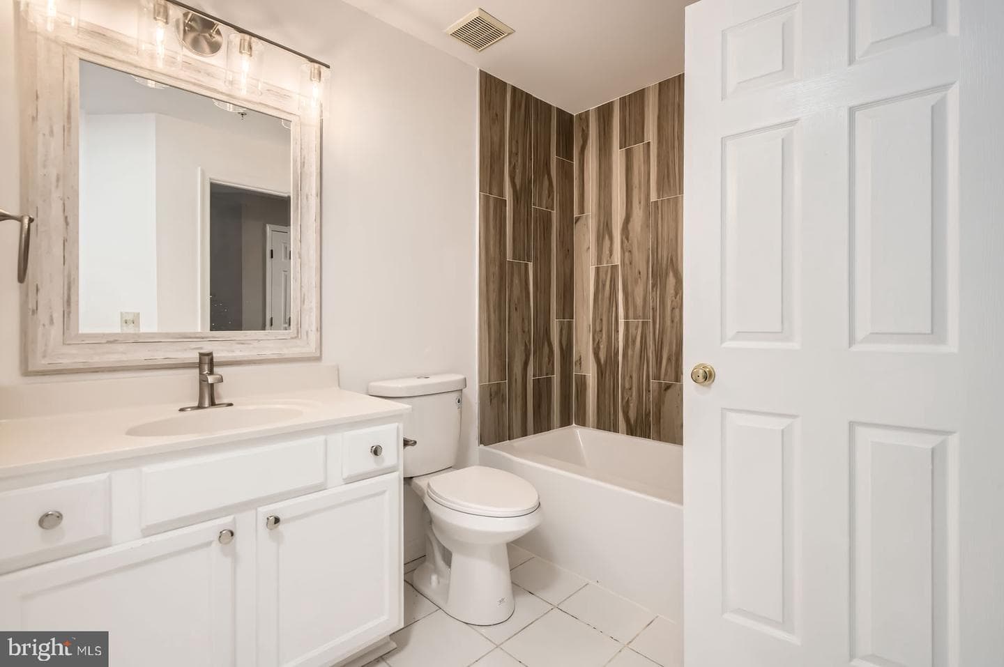 8813 Stone Ridge Circle #203 photo 24