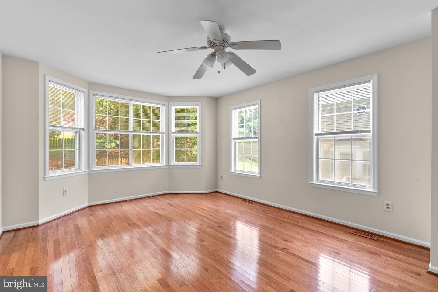 22 Saddlestone Court photo 11