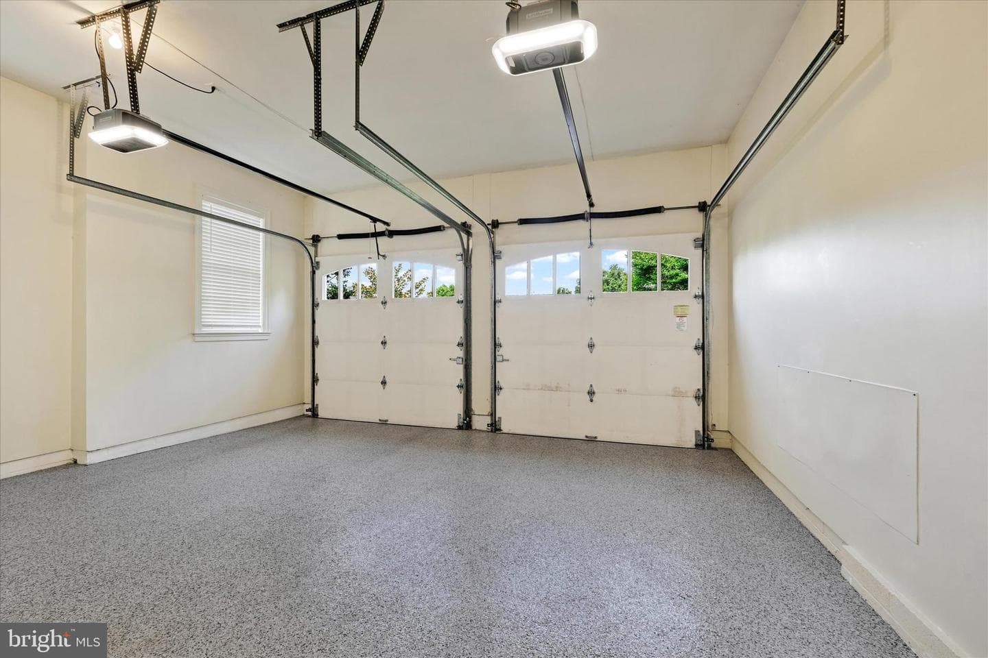 2101 Cranbourne Road photo 42