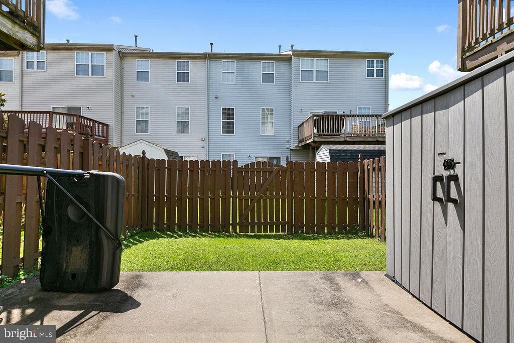 668 Luthardt Road photo 35