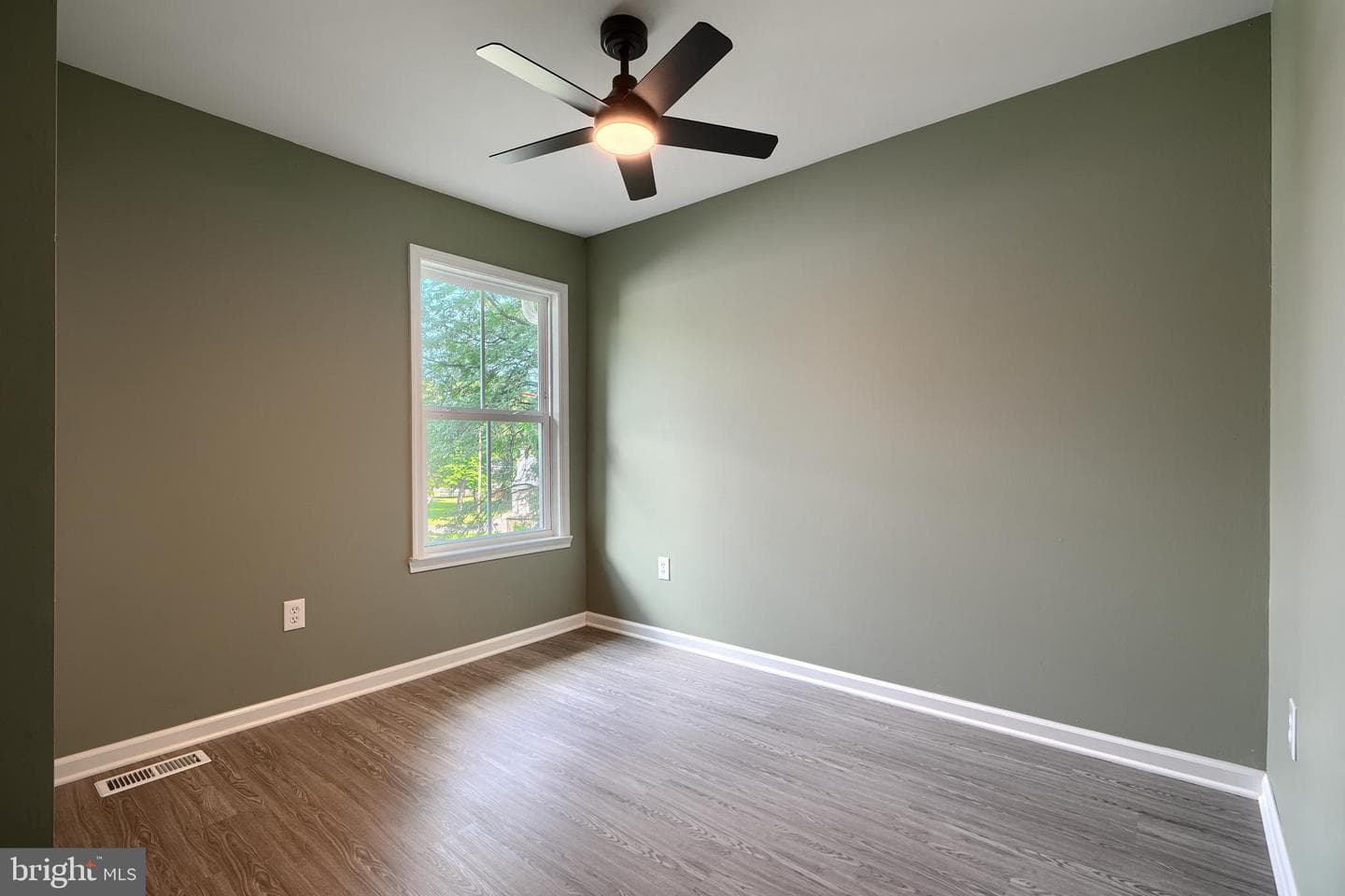 1109 Marksworth Road photo 27