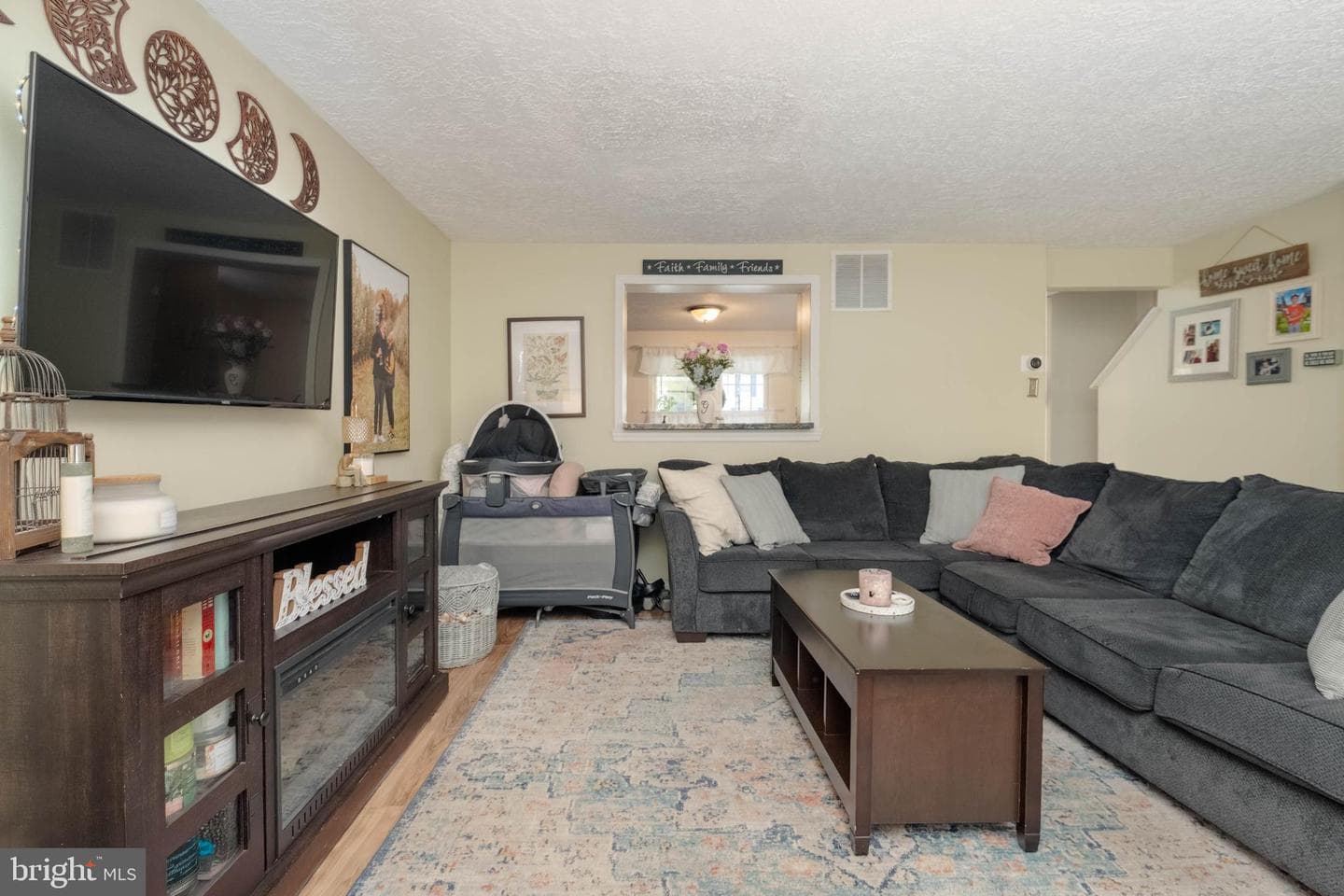 15 Dallington Court photo 16