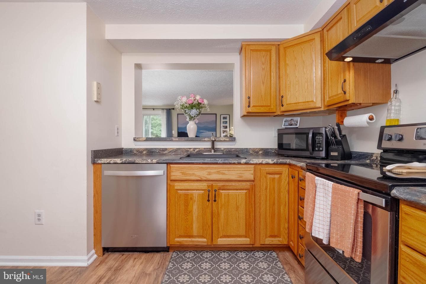 15 Dallington Court photo 2