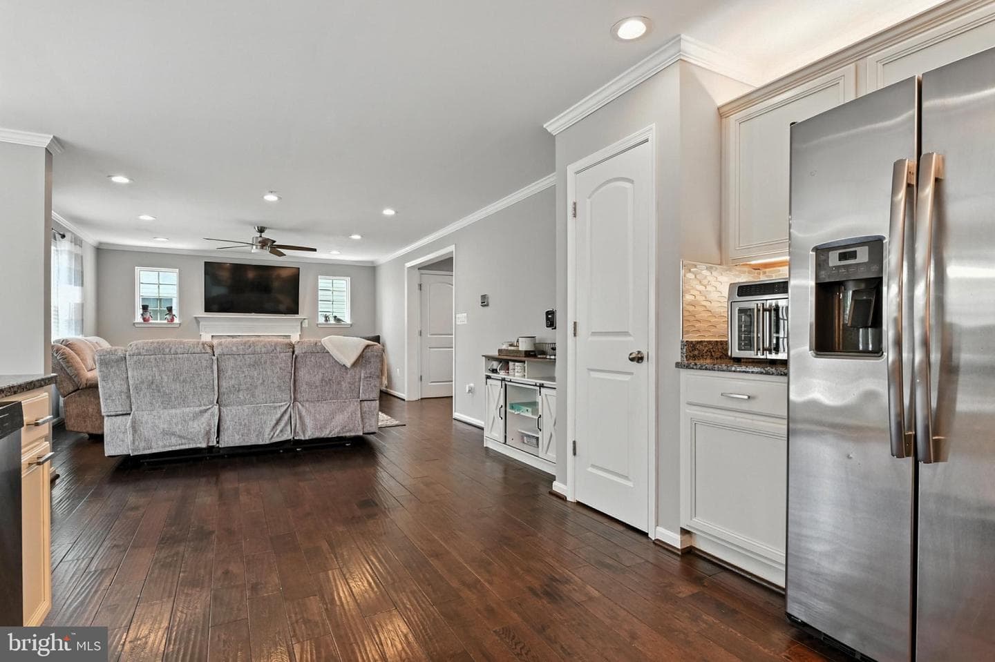 2308 Estate Avenue photo 11