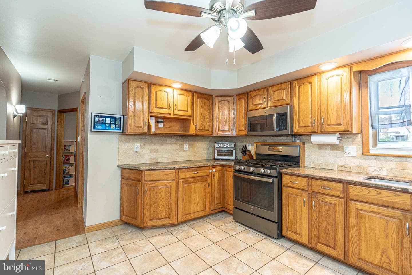 1510 Seling Avenue photo 6