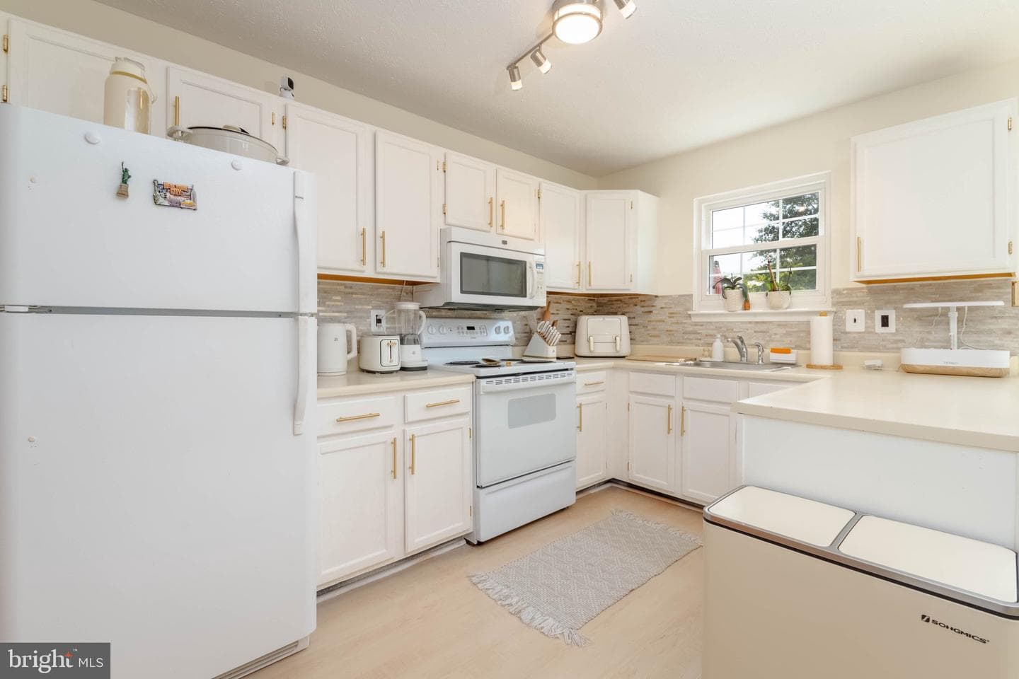 423 Kosoak Road photo 7