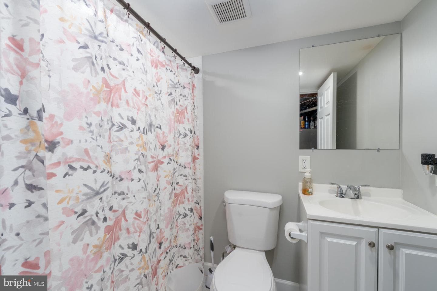 2519 Wycliffe Road photo 18