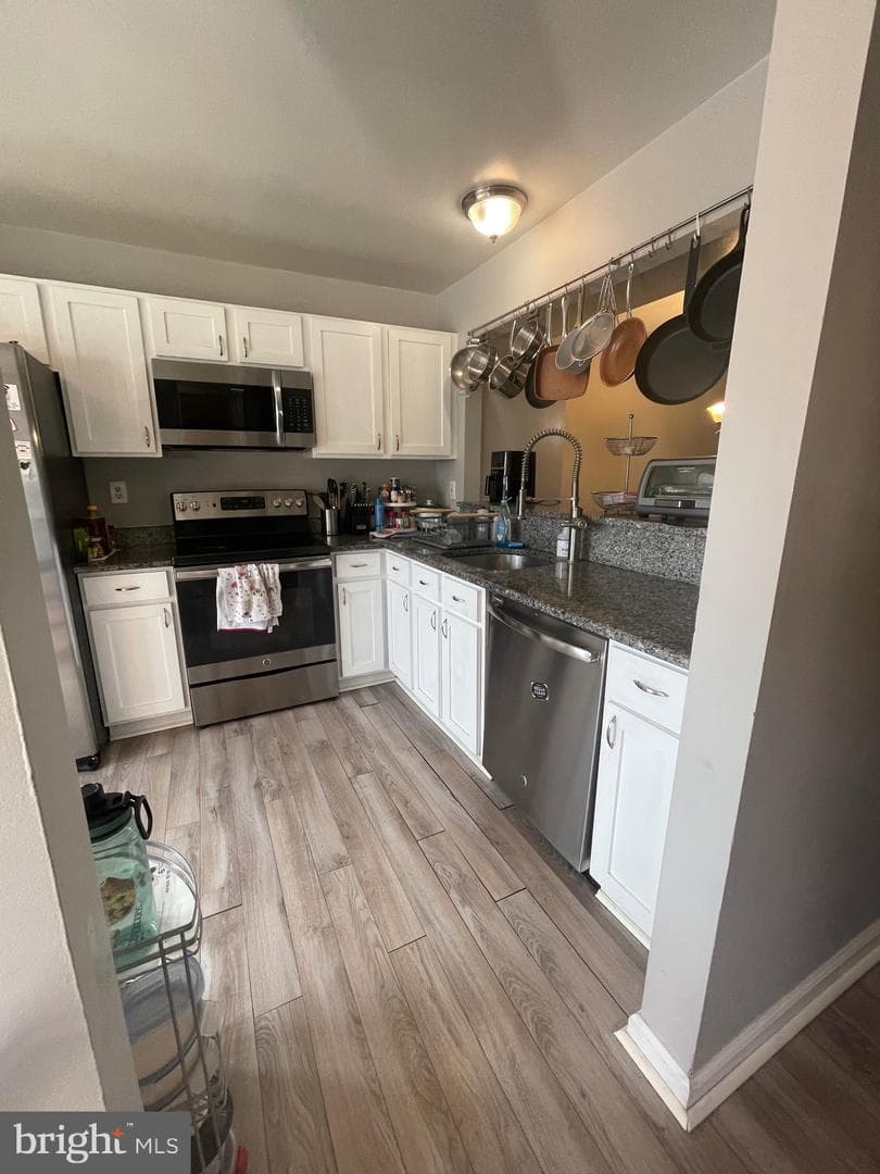 3810 Glenview Terrace photo 3
