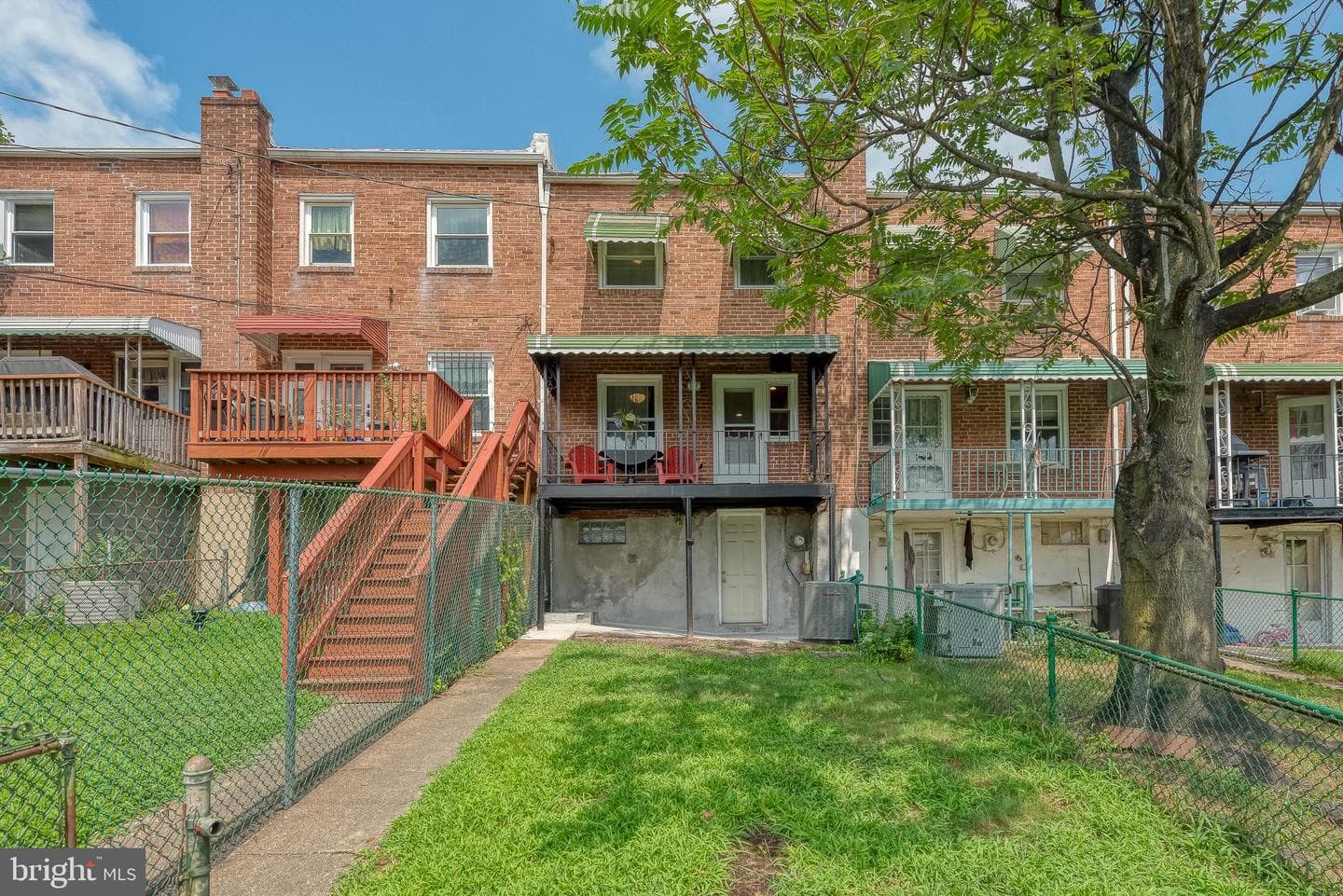 570 47th Street photo 41