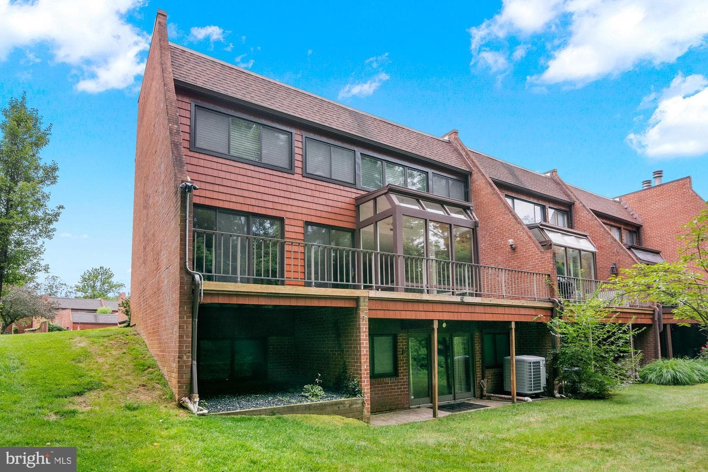 19 Coldwater Court photo 5