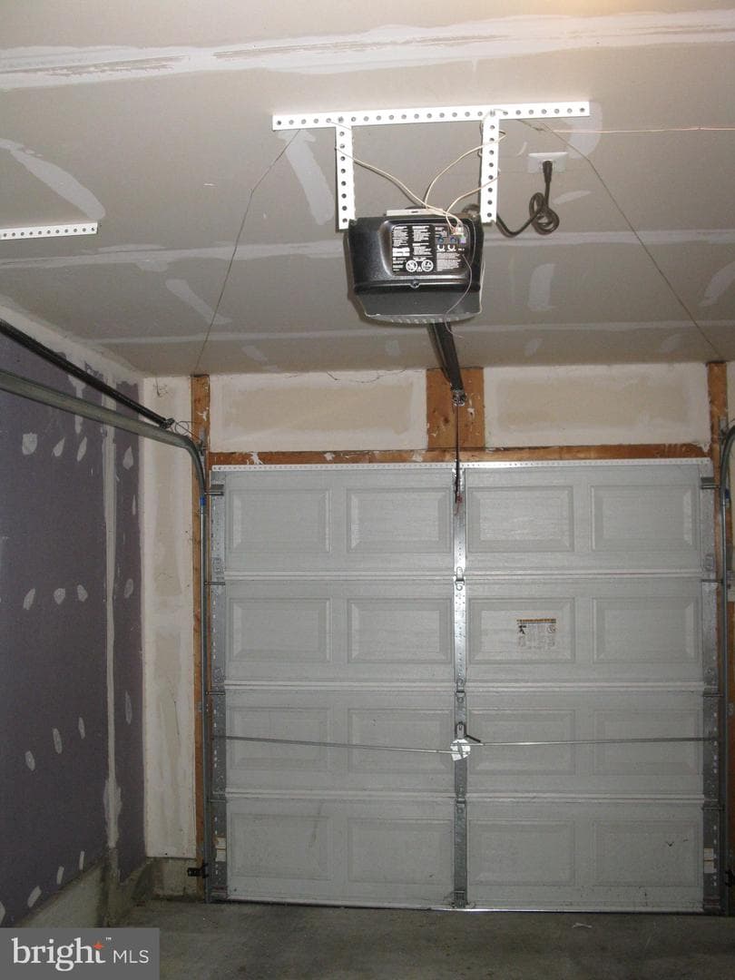 9882 Decatur Road photo 13