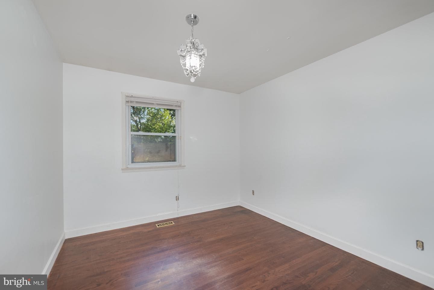 5214 Forge Road photo 19