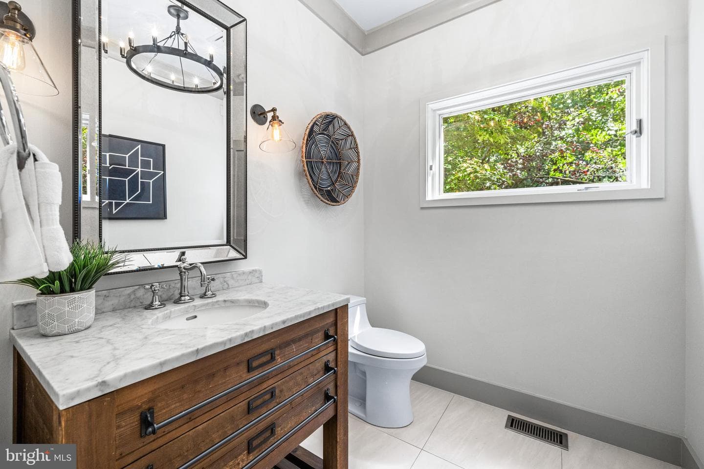 18 Hambleton Court photo 25