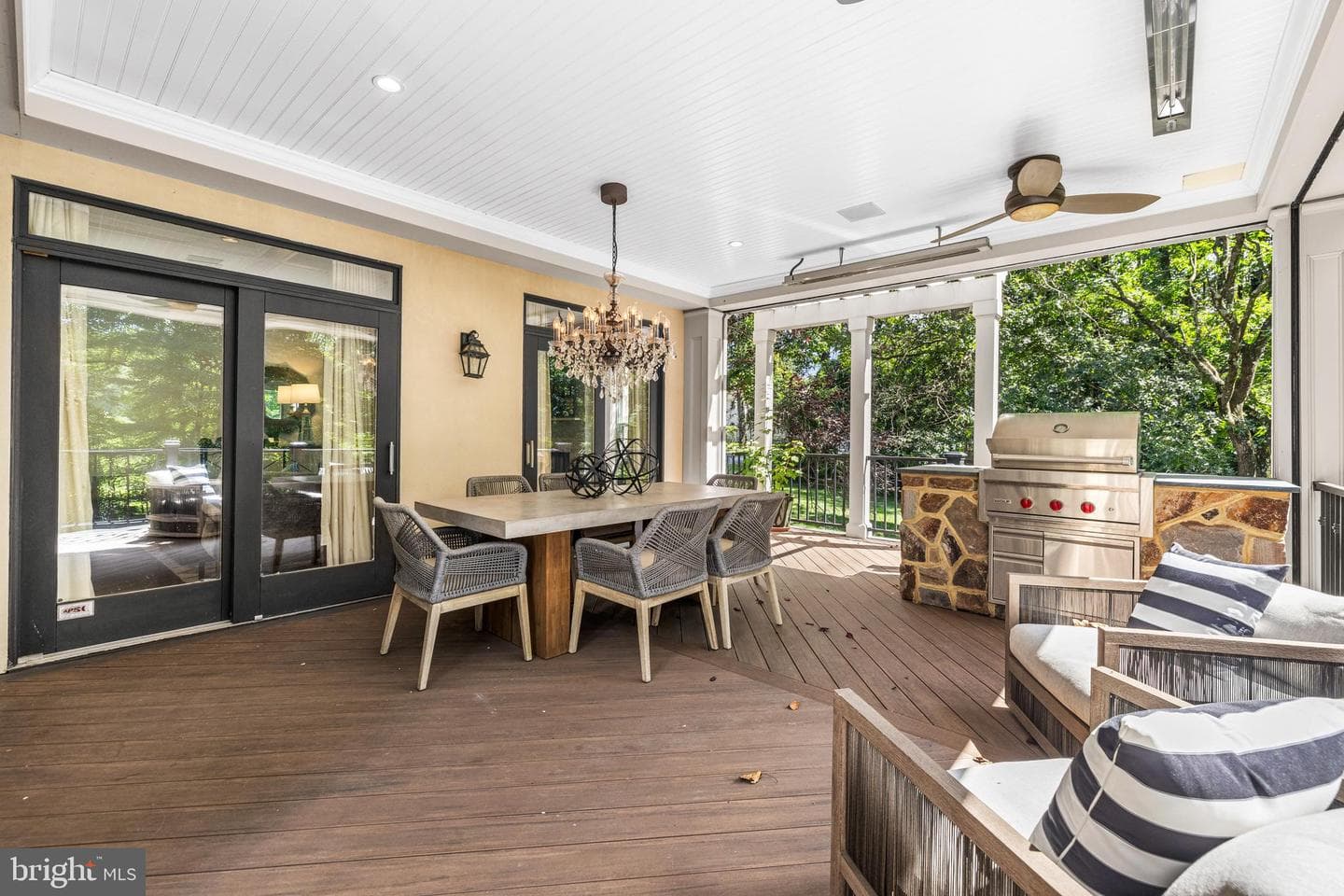 18 Hambleton Court photo 27