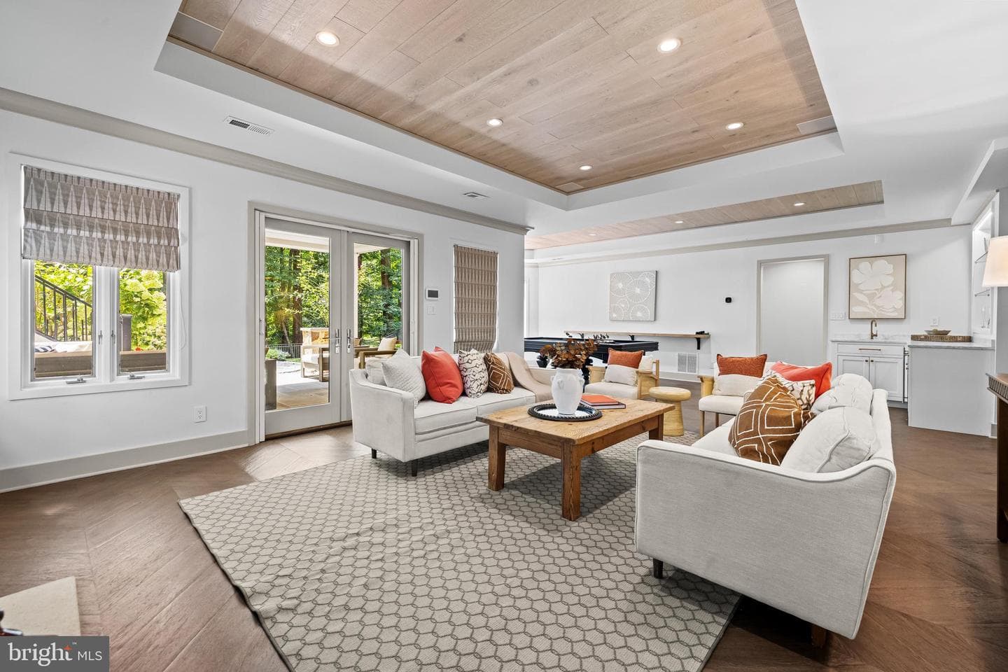 18 Hambleton Court photo 53