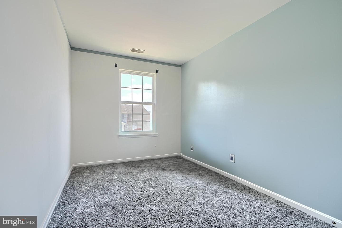 687 Seawave photo 45