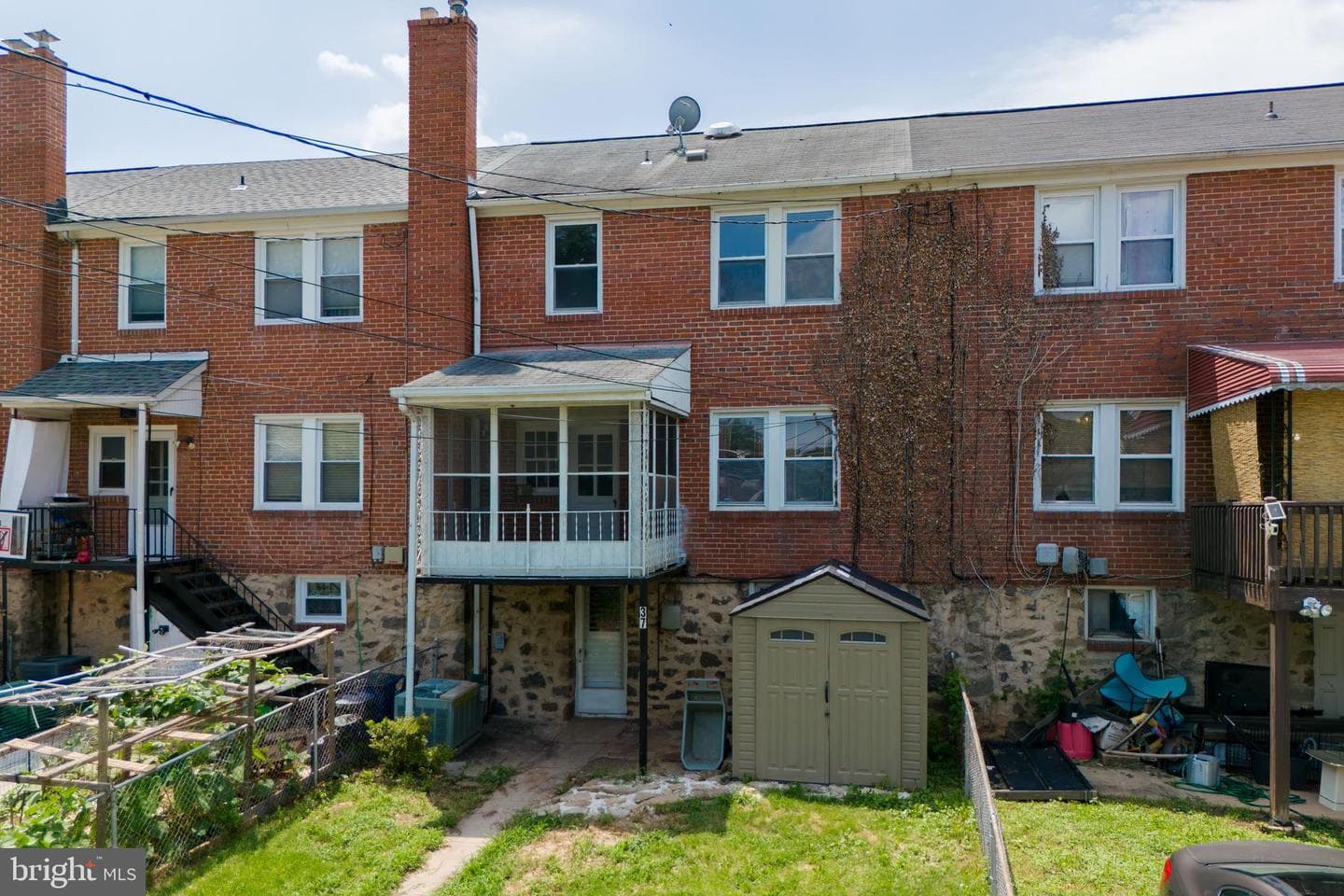 37 Briarwood Road photo 44