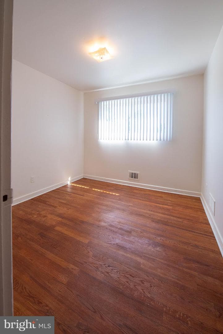 7408 Shirley Road photo 9