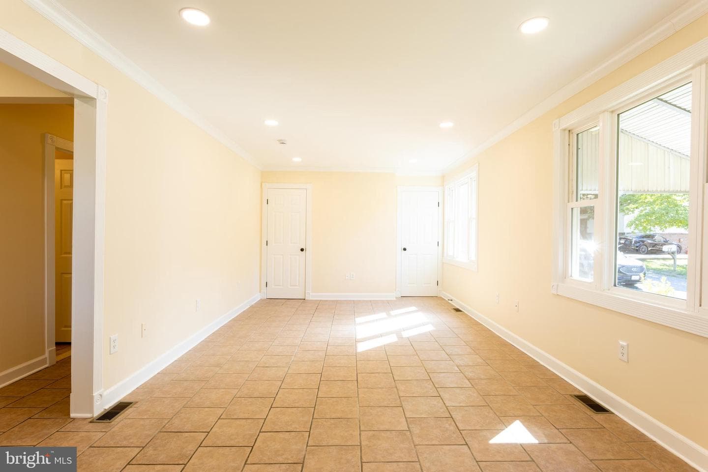 8102 Sumter Avenue photo 6