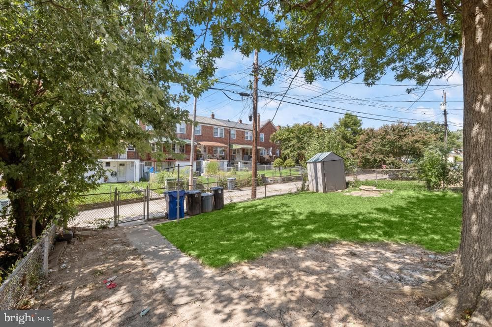 340 Stratford Road photo 42