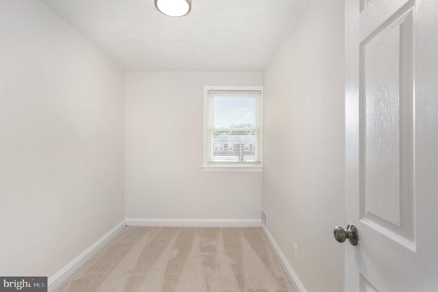 53 S Hawthorne Road photo 12