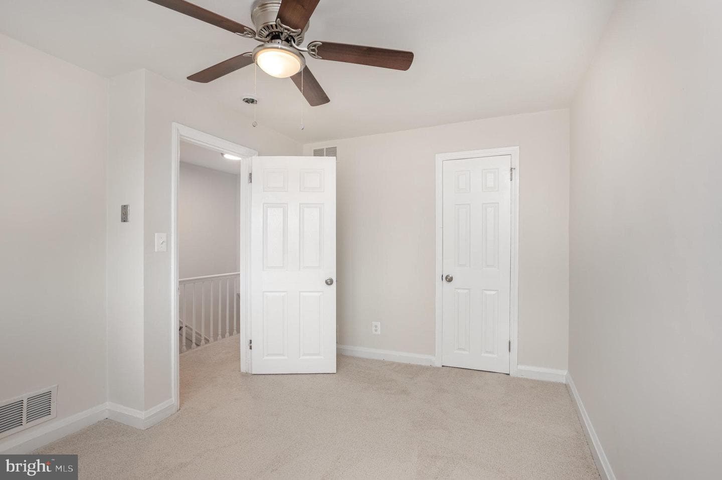 53 S Hawthorne Road photo 17