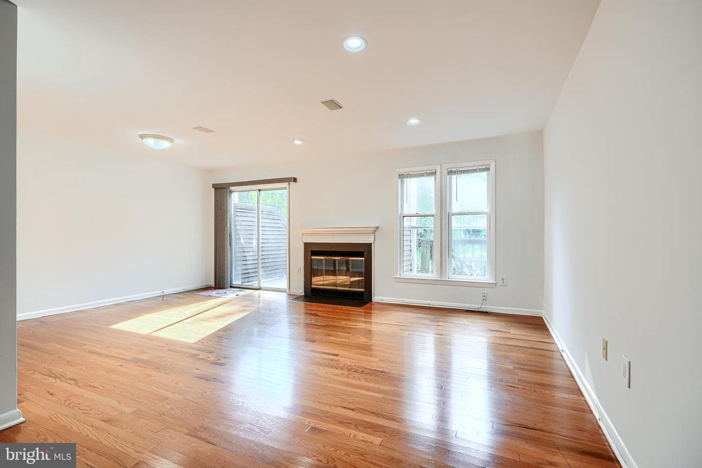 6943 Ten Timbers Lane photo 13