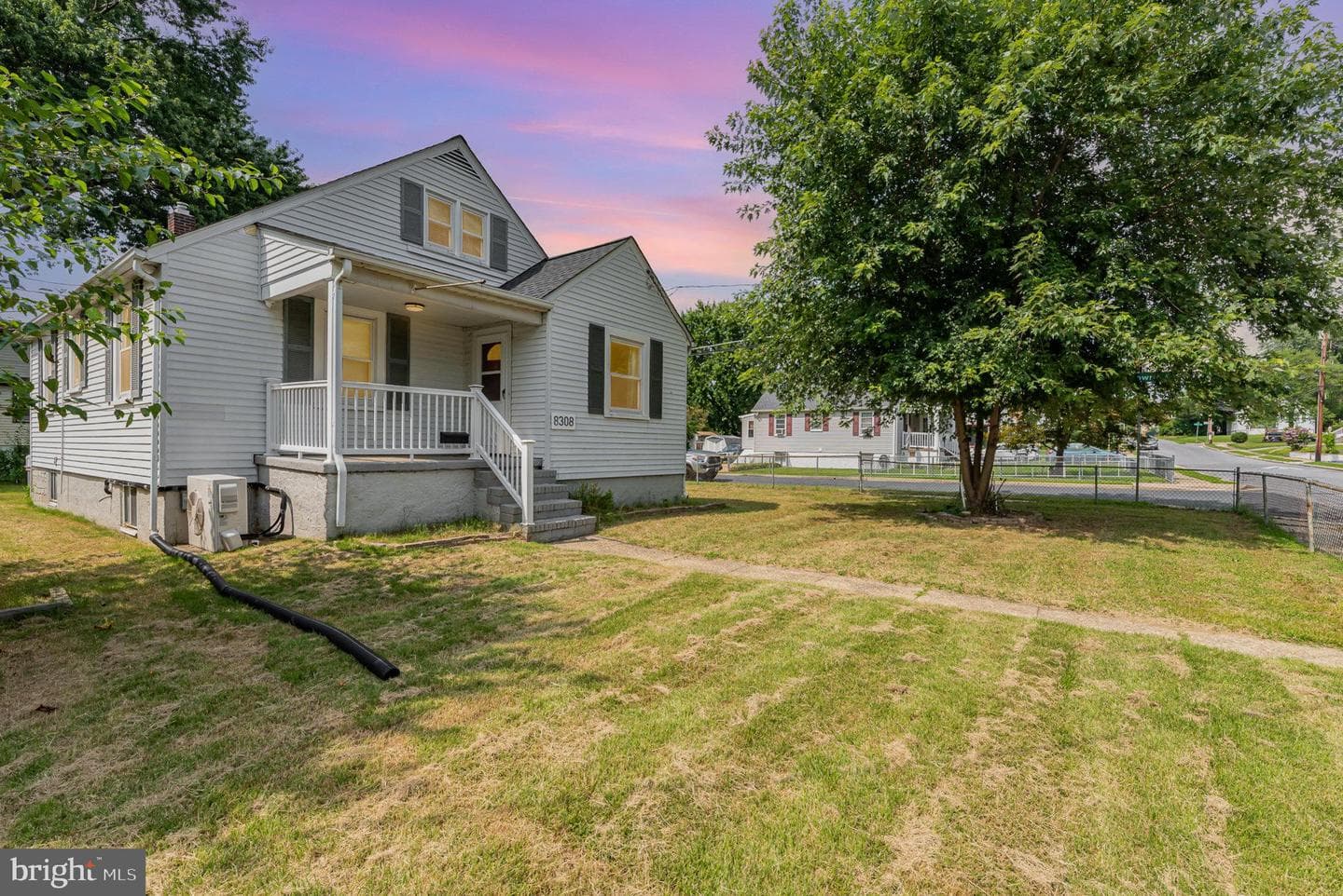8308 Wilson Avenue photo 1