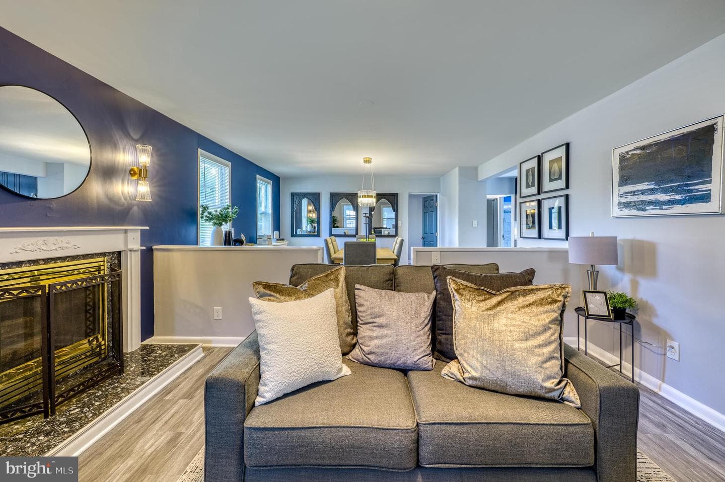 510 Middle River Road photo 2