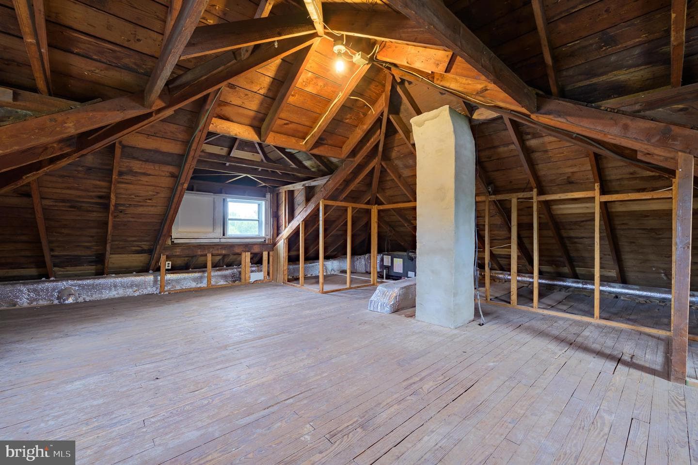 510 Middle River Road photo 42