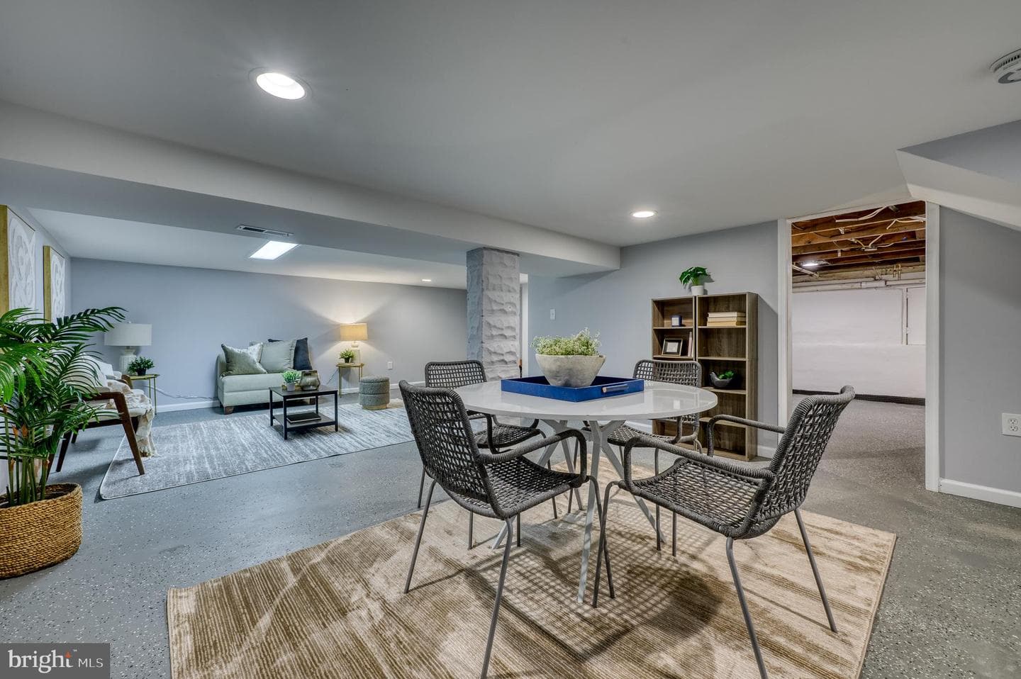 510 Middle River Road photo 44