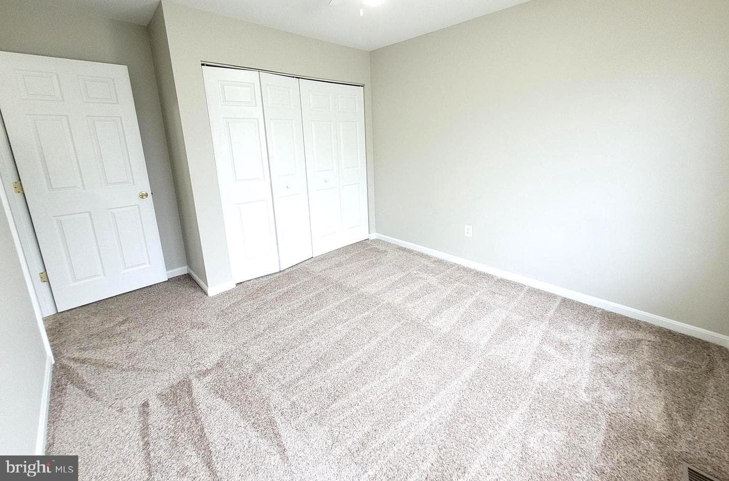 3933 N Point Road photo 31
