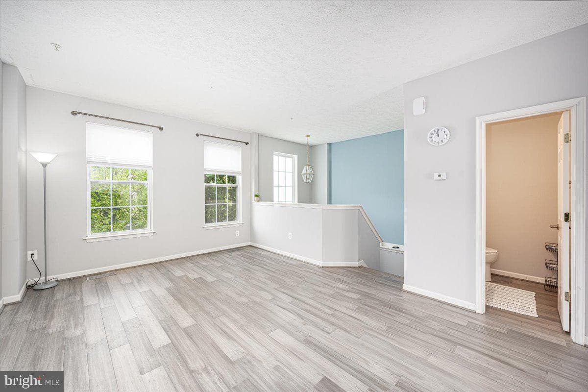 9605 Community Drive photo 10