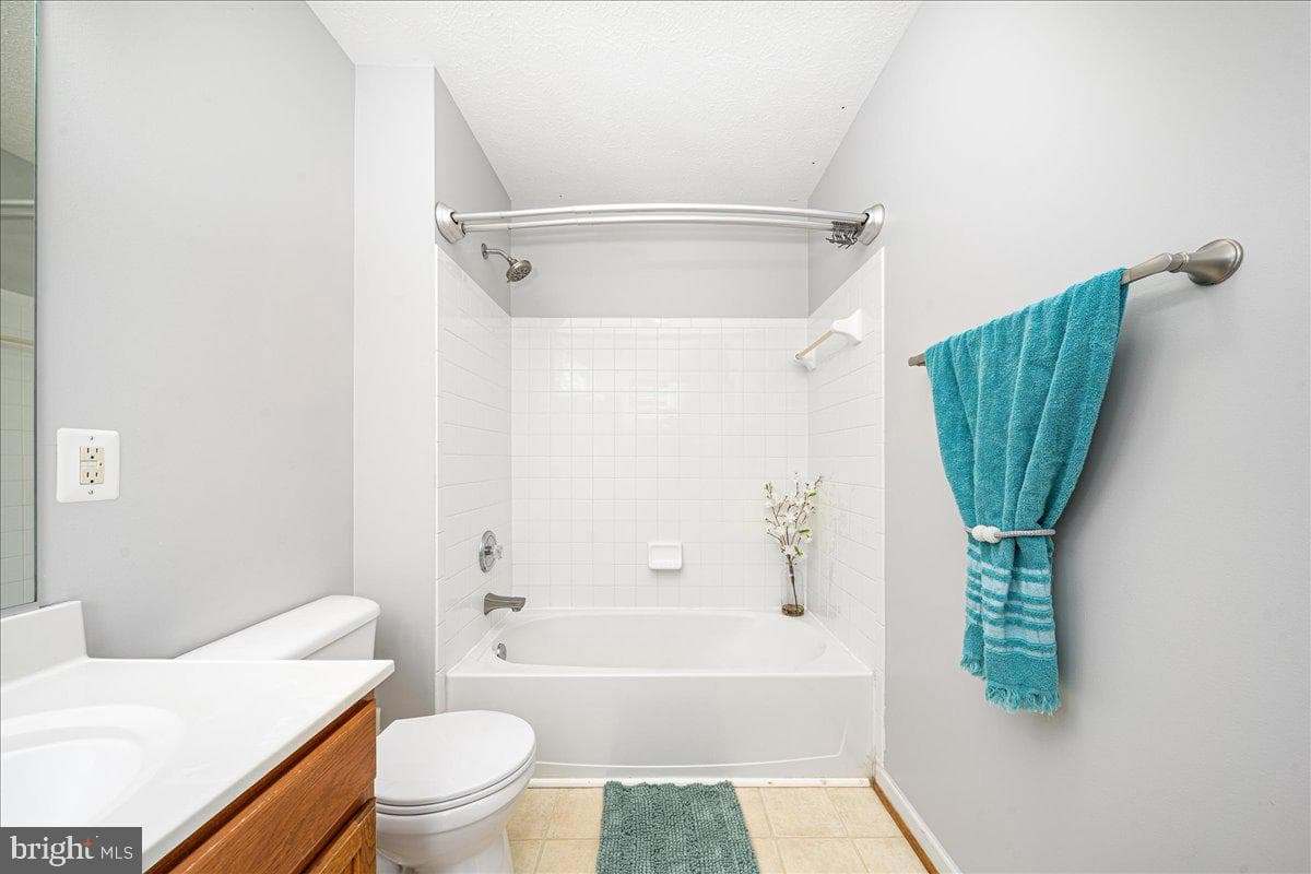 9605 Community Drive photo 24