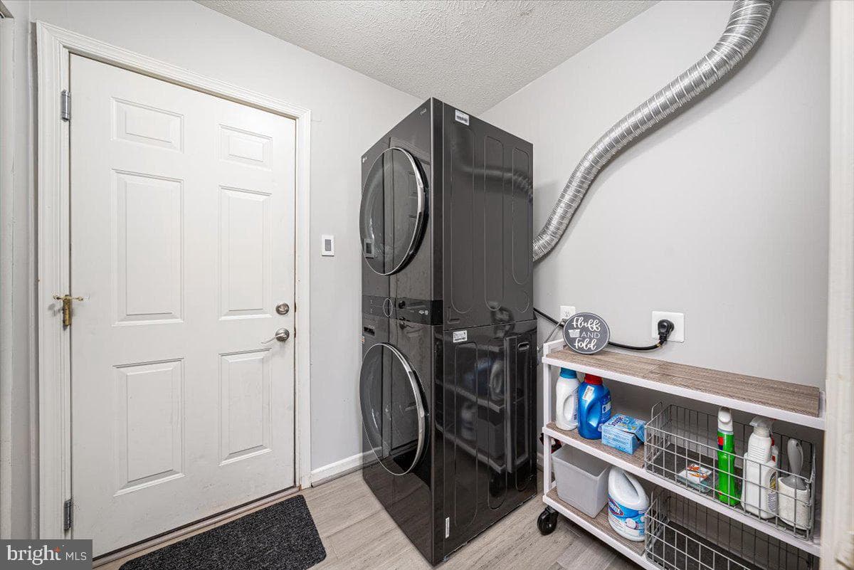 9605 Community Drive photo 30