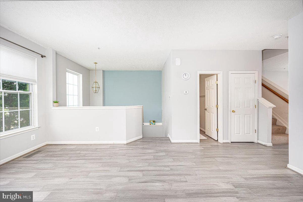 9605 Community Drive photo 8