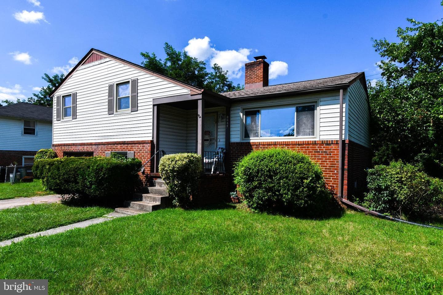 3542 Lynne Haven photo 4