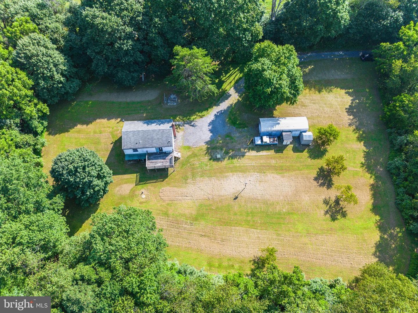 20542 Green Road photo 2