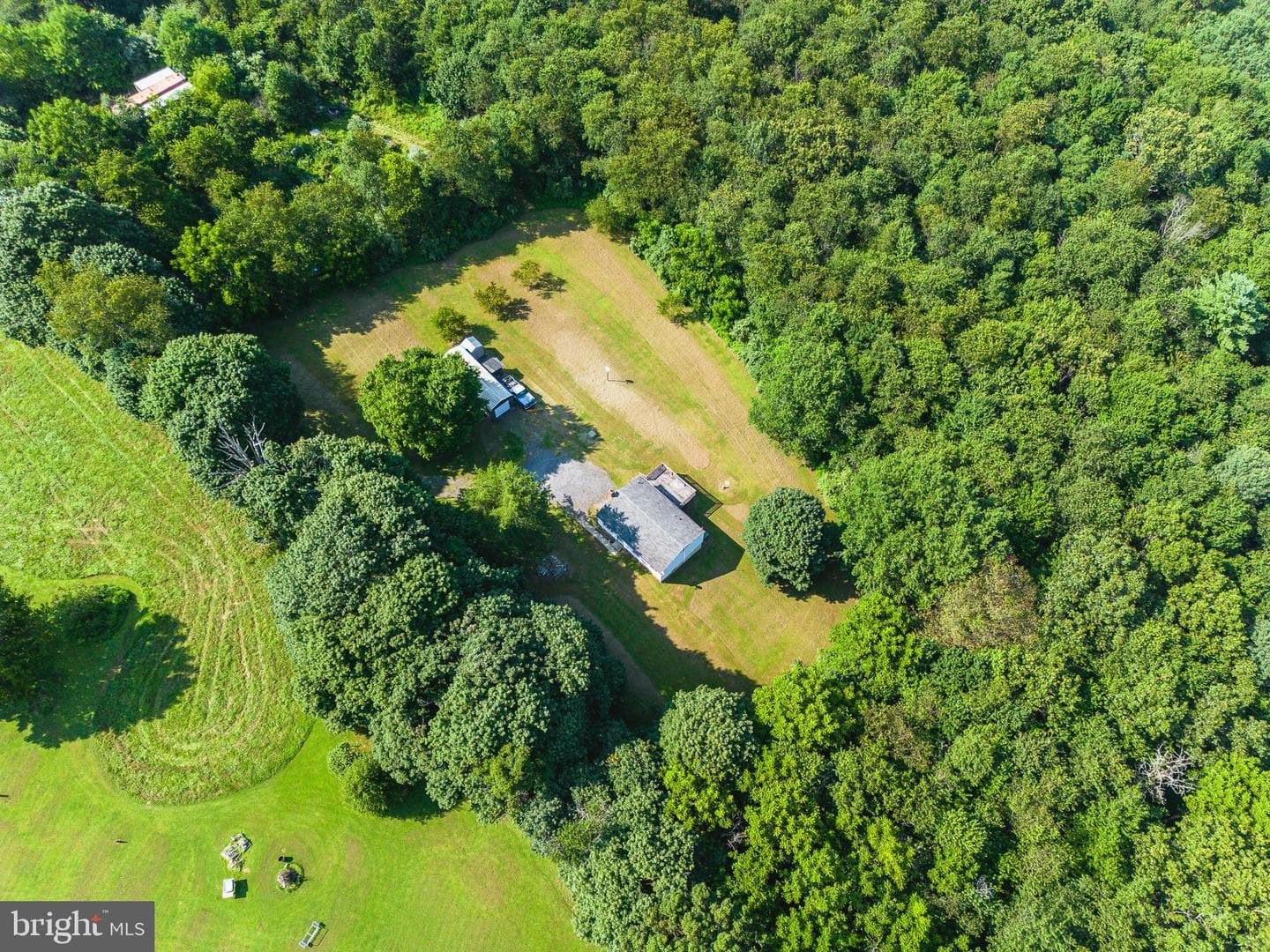 20542 Green Road photo 29