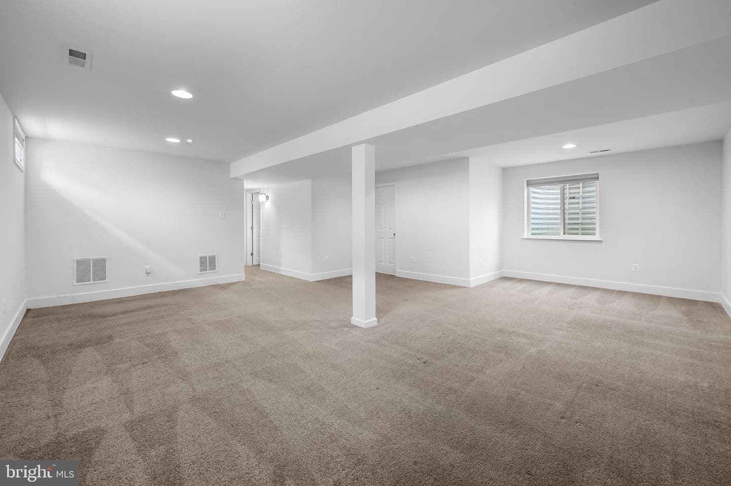 703 Nellis Road photo 37