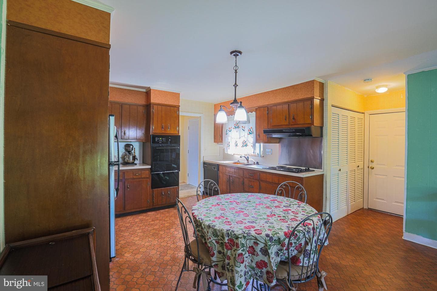 2109 Fernglen Way photo 17