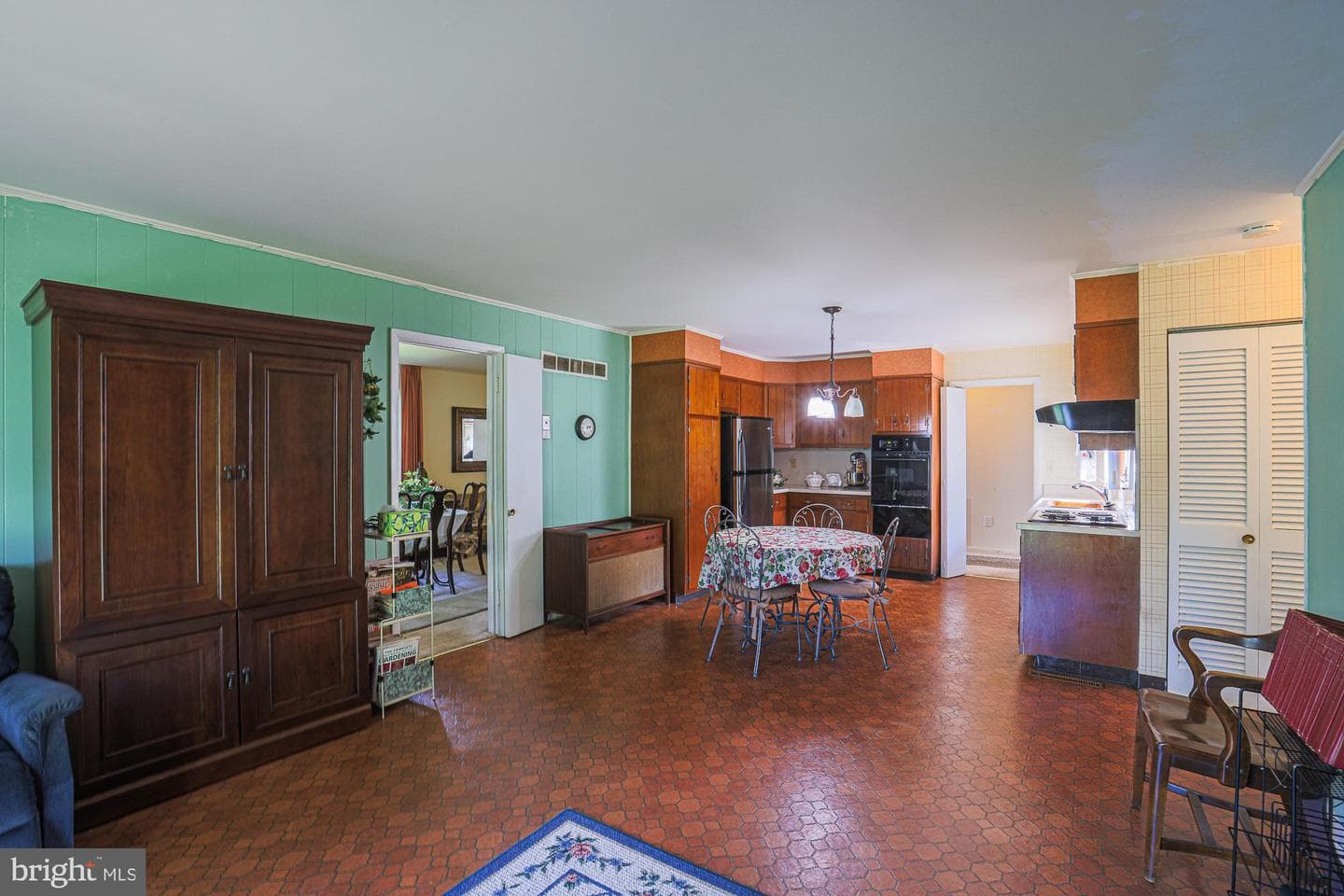 2109 Fernglen Way photo 19